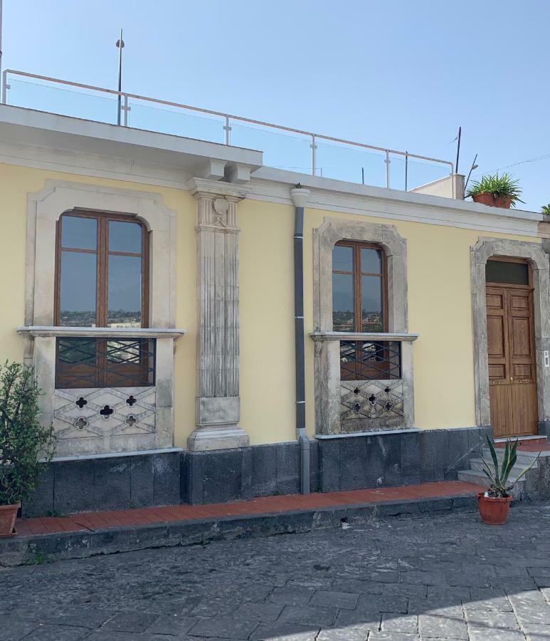 La Casa Di Nonna Maria Apartment Catania Luaran gambar